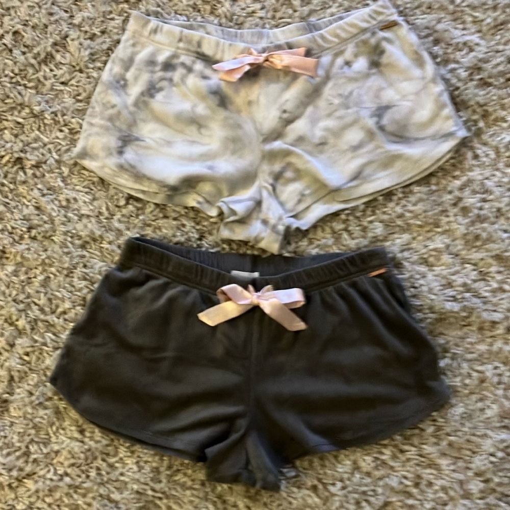 EUC Danskin sleep shorts. Size L